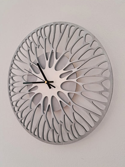 Wanduhr im edlen und modernen Design