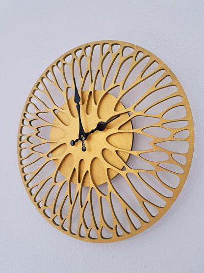 Wanduhr im edlen und modernen Design