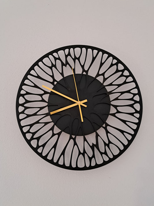 Wanduhr im edlen und modernen Design