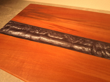 Epoxy Schneide- Servierbrett aus Elsbeere